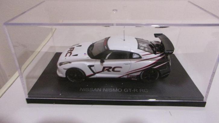 NISSAN NISMO GT-R RC.1/43 EBBRO COMME NEUVE., Hobby en Vrije tijd, Modelauto's | 1:43, Zo goed als nieuw, Auto, Overige merken