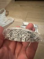 Kleine dobbelstenen wit 8mm te koop, Ophalen, Zo goed als nieuw