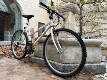 Tiener Mountainbike Shimano - 18 versnellingen beschikbaar voor biedingen