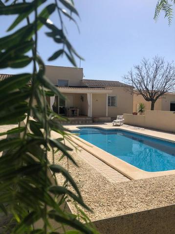 Vakantiewoning Costa Blanca met prive zwembad volledig prive beschikbaar voor biedingen
