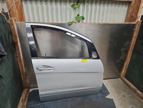Portier 4Deurs rechts-voor van een Mercedes B-Klasse (761), Auto-onderdelen, Carrosserie, Deur, Mercedes-Benz, Gebruikt, 3 maanden garantie