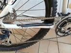 Cube  wit LTD Cc, Fietsen en Brommers, Ophalen, Zo goed als nieuw