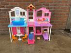 Groot luxe Barbie poppenhuis inclusief accessoires, Enlèvement, Comme neuf, Maison de poupées