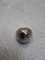 Mooie zilver kleurige ring (zie foto's), Bijoux, Sacs & Beauté, Bagues, Enlèvement ou Envoi, Comme neuf, Argent, Autres matériaux