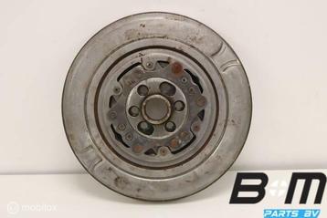 2 Massa vliegwiel Audi A3 8V Sportback 04E105266C