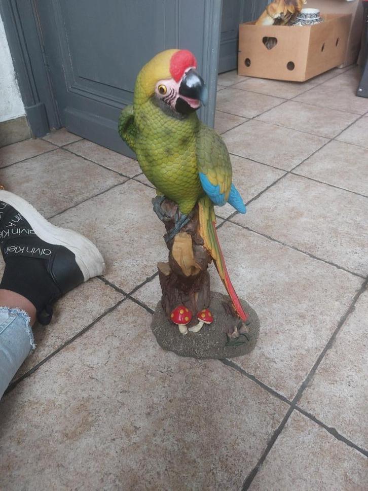 Posture Perroquet, Collections, Statues & Figurines, Comme neuf, Animal, Enlèvement