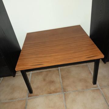 Table d'appoint ou table basse carrée 65 et 32 de haut, Enlèvement, Comme neuf, Carré