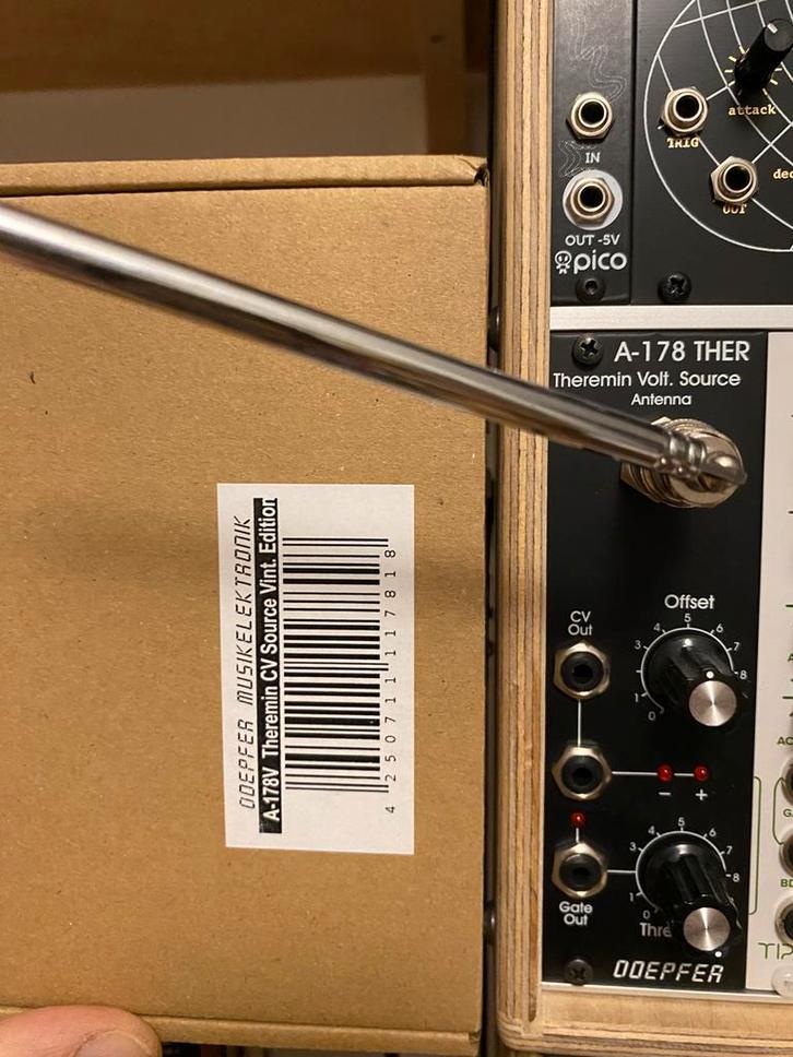 Doepfer A-178 Theremin Vintage Edition, Musique & Instruments, Synthétiseurs, Comme neuf, Enlèvement ou Envoi