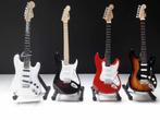FENDER STRATOCASTER mini guitar collectie, Ophalen, Zo goed als nieuw, Instrument of Accessoires