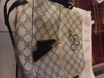 Sac de femme, Ophalen, Zo goed als nieuw