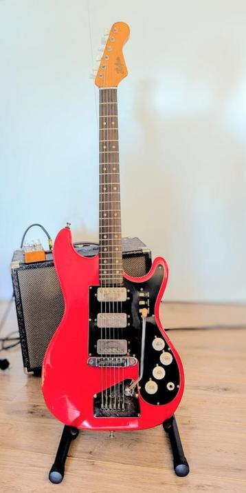 Vintage Höfner 173 (1962) – Rood, Origineel, Topstaat! beschikbaar voor biedingen