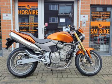 HONDA HORNET 600 DE MARS 2005 AVEC 33 200 KMS ! TRES BEL ETA