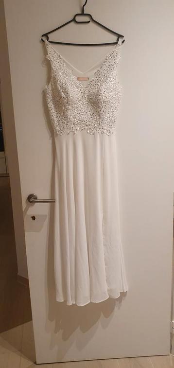 Robe de mariée/robe de soirée taille 38. 