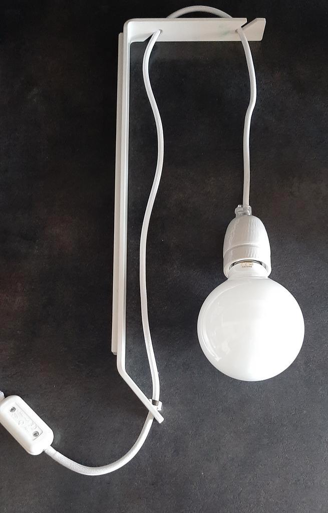 Witte wandlamp voor binnen Elix, Huis en Inrichting, Lampen | Wandlampen, Zo goed als nieuw, Metaal, Ophalen of Verzenden