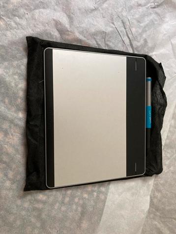 Wacom intuos ctl-480 klein tekentablet beschikbaar voor biedingen