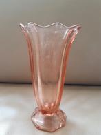 Zeer oud kristallen vaasje, Enlèvement