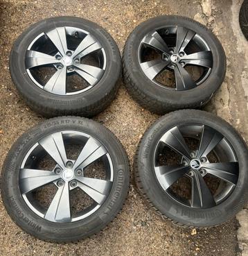 Skoda Superb Velgen met Winterbanden beschikbaar voor biedingen