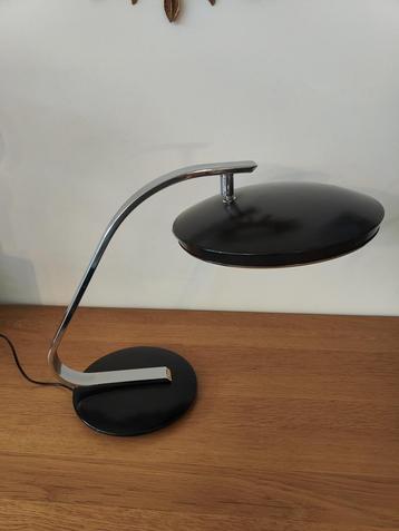 Bureaulamp Fase 520C beschikbaar voor biedingen