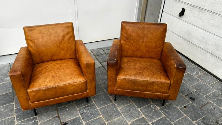 Fauteuil cuir  club cognac 1930-1950 ., Maison & Meubles, Fauteuils, Utilisé, Cuir, 75 à 100 cm, Moins de 75 cm, Enlèvement