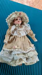 Vintage porseleinen pop, Verzamelen, Ophalen, Zo goed als nieuw, Pop