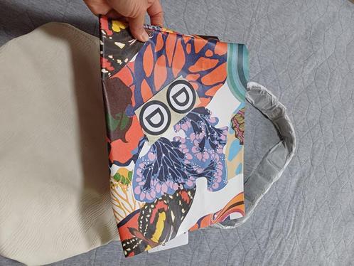 desigual handtas, Handtassen en Accessoires, Tassen | Damestassen, Nieuw, Handtas, Overige kleuren, Ophalen