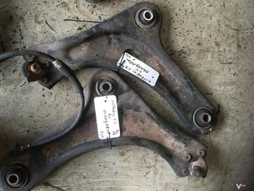 Citroen C3 2007 Draagarm links of rechtsvoor beschikbaar voor biedingen