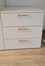 Wuustwezel. Ikea ladenkast., Ophalen