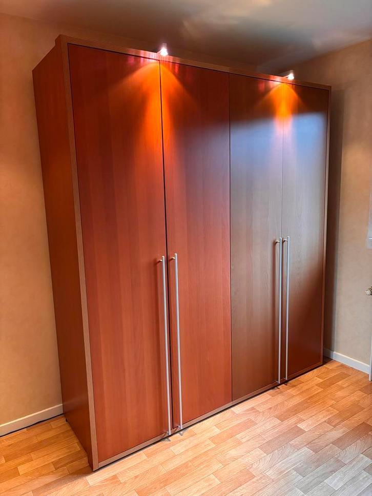 Garde-robe HULSTA - 2x, Maison & Meubles, Armoires | Penderies & Garde-robes, Comme neuf, Avec porte(s), Enlèvement