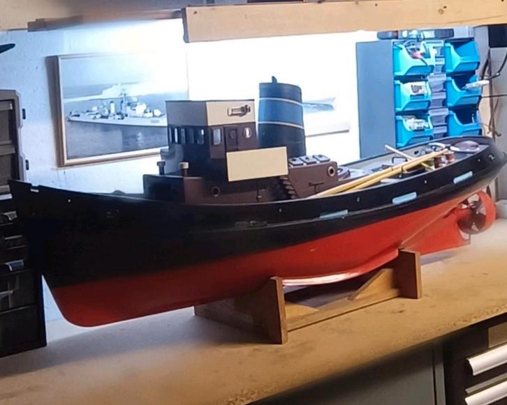 Remorqueurs à remettre en route. Et à restaurer avec plan, Hobby & Loisirs créatifs, Modélisme | Bateaux & Navires, Enlèvement