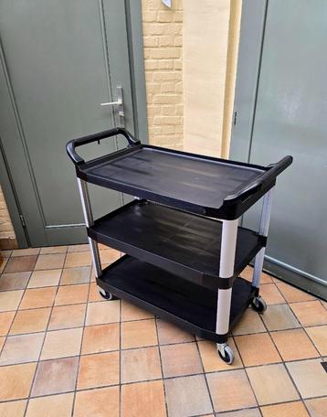 Rubbermaid X-tra serveerwagen zwart GN-F693 beschikbaar voor biedingen