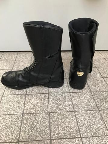 Alpinstars motorlaarzen beschikbaar voor biedingen