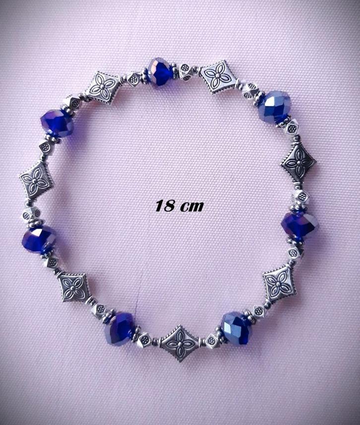 Handgemaakte armbanden om uit te kiezen (diam.18 cm), Handtassen en Accessoires, Armbanden, Nieuw, Overige materialen, Overige kleuren