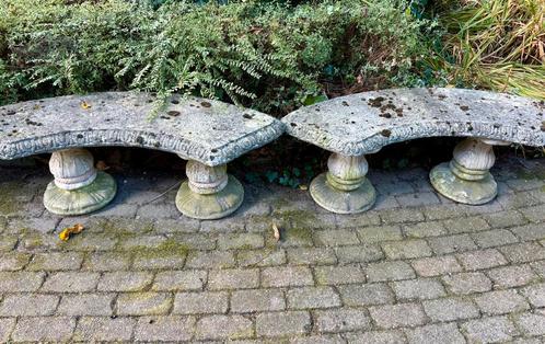 Twee leuke halfronde tuinbanken in beton, Tuin en Terras, Tuinbanken, Gebruikt, Overige materialen, Ophalen