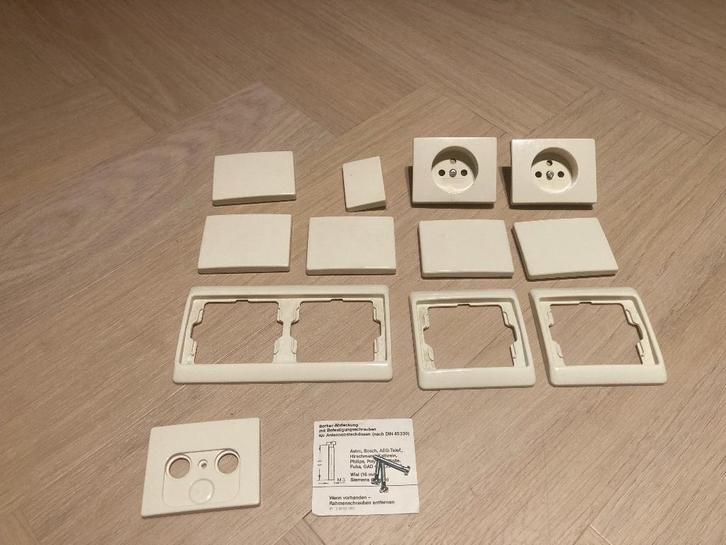 lot Beker afdek-plaatjes, Bricolage & Construction, Électricité & Câbles, Comme neuf, Interrupteur, Interrupteur, Enlèvement