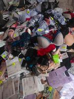 550 sous vêtements neufs, Ophalen, Nieuw