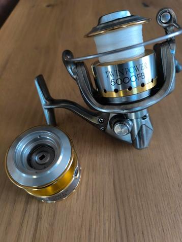 Shimano twinpower 5000 FB . Nieuwe staat  beschikbaar voor biedingen
