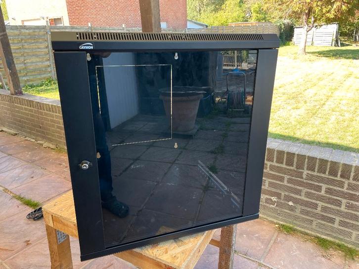 12U - 19" Server/Patch rack Caymon glazen deur, Computers en Software, Serverkasten, Zo goed als nieuw, Glas, Plaatstaal, Ophalen