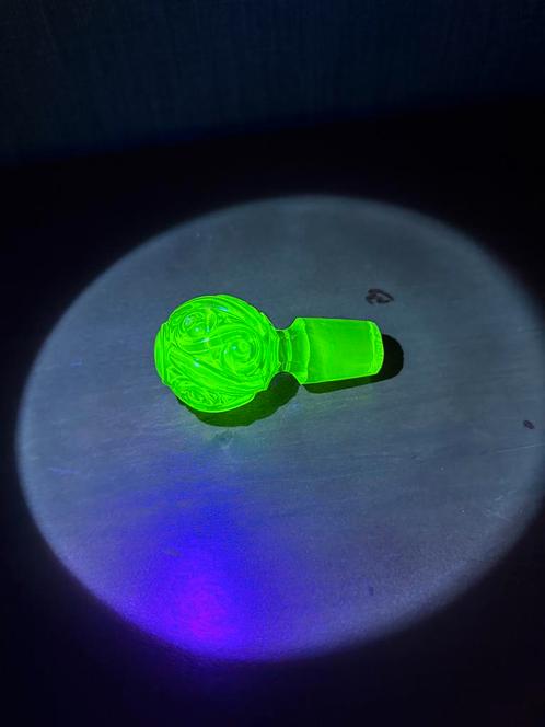 Uranium flessenstop, Antiek en Kunst, Antiek | Glaswerk en Kristal, Ophalen of Verzenden