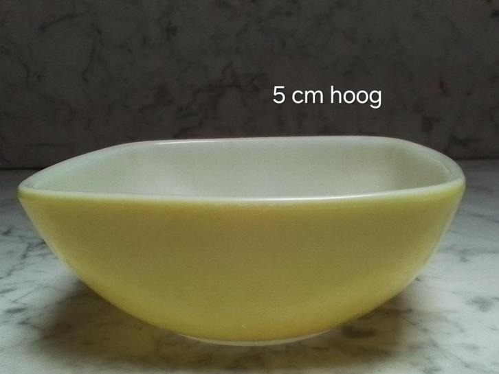 Vintage PYREX schaaltje, Huis en Inrichting, Keuken | Keukenbenodigdheden, Verzenden