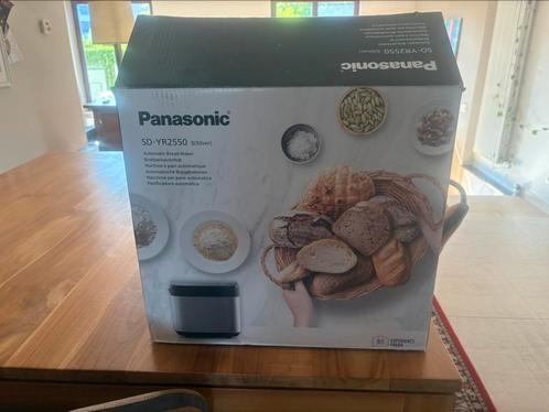 Panasonic SD-YR2550SXE, Elektronische apparatuur, Broodbakmachines, Zo goed als nieuw, Ophalen