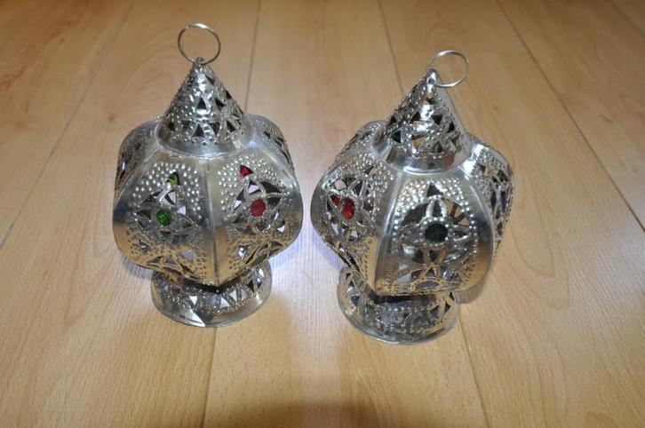 Lanternes/photophores marocaines métal à strass lot de 2, Huis en Inrichting, Woonaccessoires | Kandelaars en Kaarsen, Nieuw, Kaars