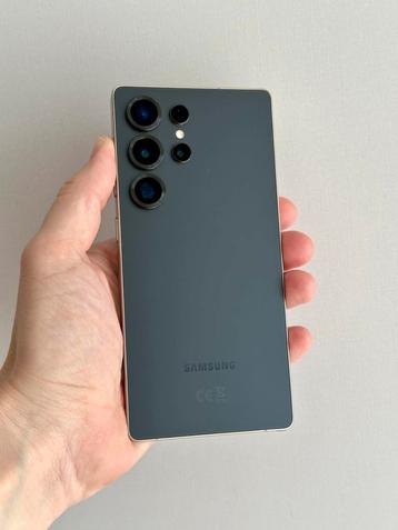Samsung S25 Ultra 256gb, NIEUWSTAAT, factuur, compleet! beschikbaar voor biedingen
