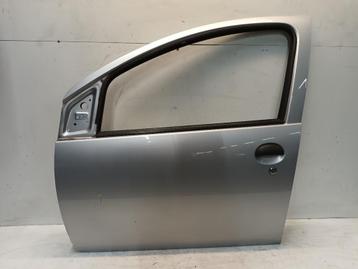 PORTIER LINKS VOOR Citroën C1 (01-2005/09-2014) beschikbaar voor biedingen