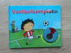 Boek Voetbalkampioen, Comme neuf, Enlèvement ou Envoi, Butterfield Moira