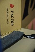 Factor Monza - Frameset, Fietsen en Brommers, Fietsen | Racefietsen, Overige merken, 28 inch, Info@parcourse.be, Carbon