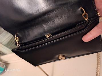 Leer antiek handtas  beschikbaar voor biedingen