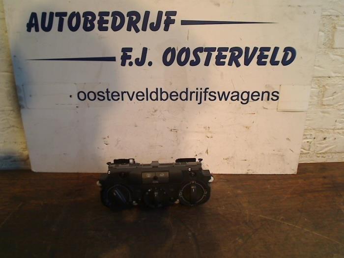 Panneau de commandes chauffage d'un Volkswagen Golf Plus, Autos : Pièces & Accessoires, Tableau de bord & Interrupteurs, Volkswagen