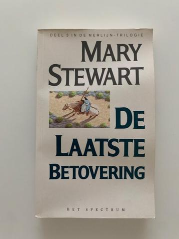 De laatste betovering, Mary Stewart beschikbaar voor biedingen
