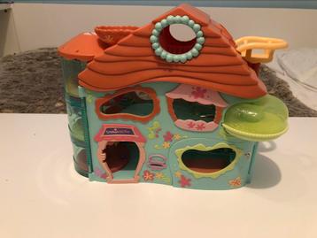 Maison Pet shop 2 beschikbaar voor biedingen