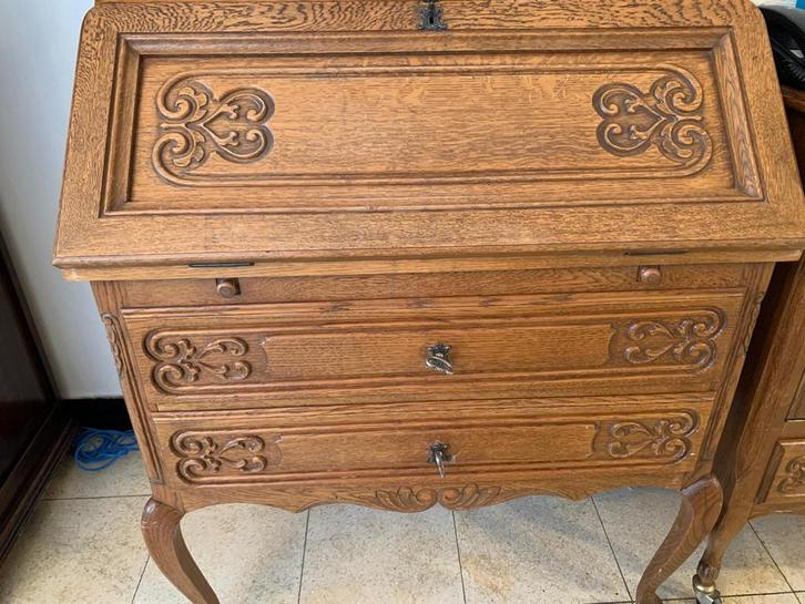 Klassiek houten secretaire / klepbureau met snijwerk, Huis en Inrichting, Kasten | Secretaires, Zo goed als nieuw, Ophalen